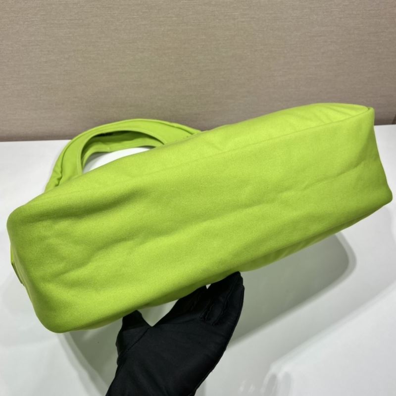 Pra*a tote bags